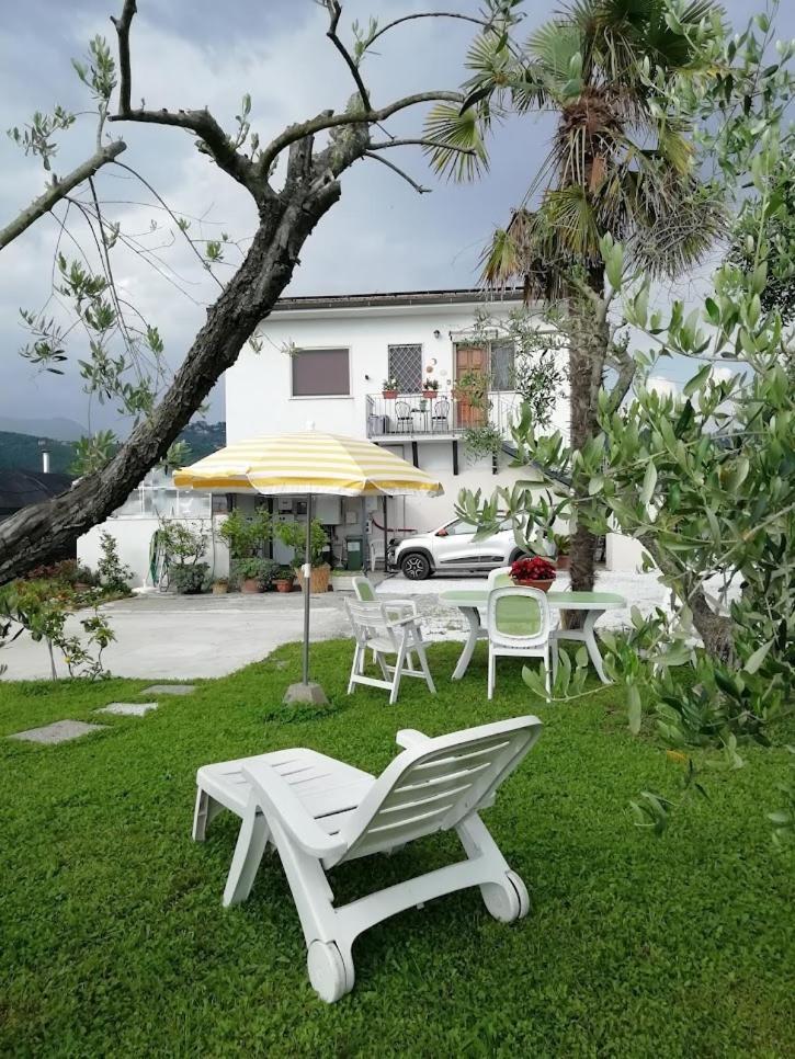 Apartamento La Casa Di Silvia Massarosa Exterior foto